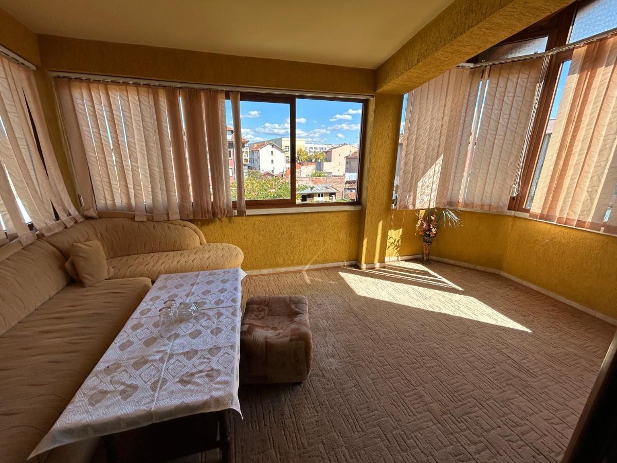 וראצה Hotel Rade 2 מראה חיצוני תמונה