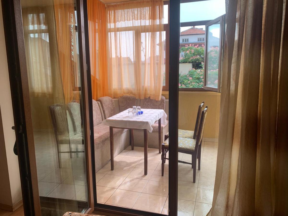 וראצה Hotel Rade 2 מראה חיצוני תמונה